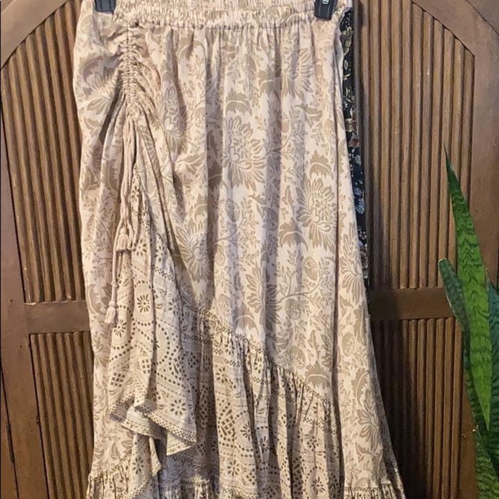 Saved for @susanrodriguez Spell and the gypsy skirt